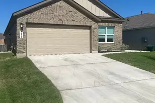 9052 Rancher Trl, Seguin, TX 78155 - Photo 2