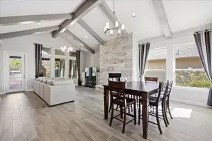 111 Loysoya St, Bastrop, TX 78602 - Photo 6