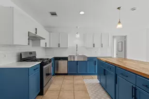 3744 Top Rock Ln, Round Rock, TX 78681 - Photo 2