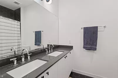800 Embassy Drive #314, Austin, TX 78702 - Photo 8