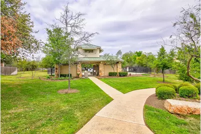 3451 Mayfield Ranch Boulevard #340, Round Rock, TX 78681 - Photo 10