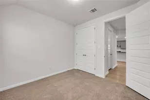 113 Charro Ct, Georgetown, TX 78633 - Photo 10