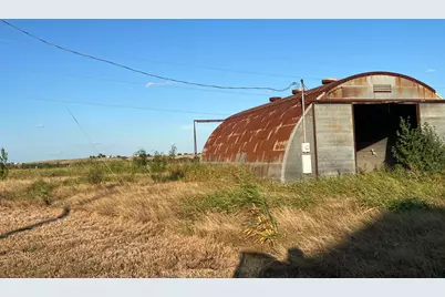 2000 County Road 453, Coupland, TX 78615 - Photo 16