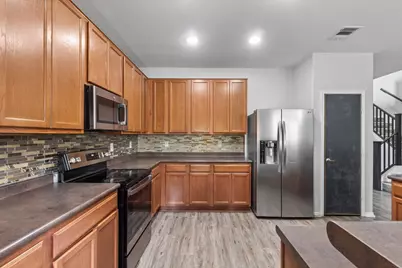 8704 Panadero Drive, Austin, TX 78747 - Photo 8