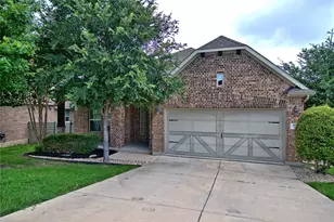 413 Granite Rock Ln, Georgetown, TX 78628 - Photo 2