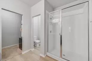 115 Cibolo Creek Dr, Kyle, TX 78640 - Photo 18