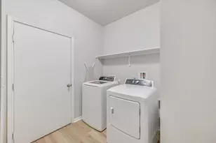 115 Cibolo Creek Dr, Kyle, TX 78640 - Photo 16