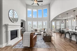 200 Draco St, Georgetown, TX 78628 - Photo 2