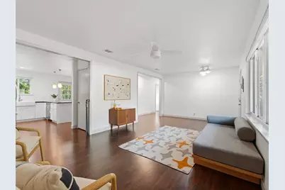 5607 Berkman Drive, Austin, TX 78723 - Photo 8