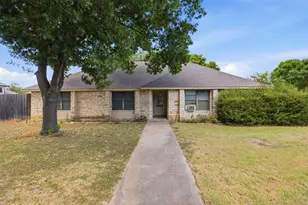 50208 Eagle Trace Dr, Georgetown, TX 78626 - Photo 1