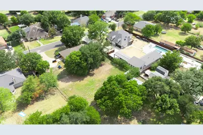 50208 Eagle Trace Drive, Georgetown, TX 78626 - Photo 18