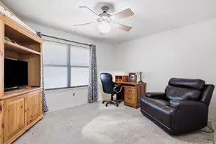 50208 Eagle Trace Dr, Georgetown, TX 78626 - Photo 12
