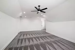 113 Eaglenest Ct, Smithville, TX 78957 - Photo 32