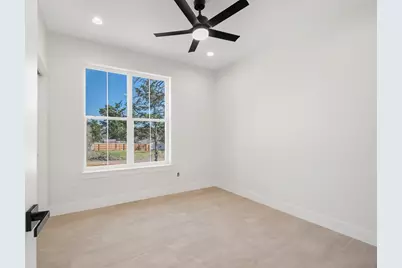 113 Eaglenest Court, Smithville, TX 78957 - Photo 4