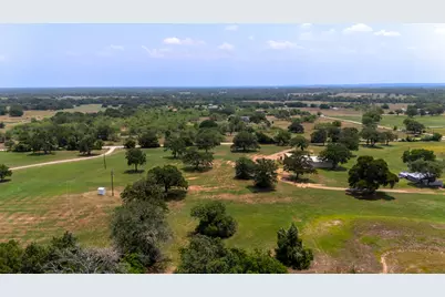 000 Cattlemens Row Road, Lockhart, TX 78644 - Photo 4