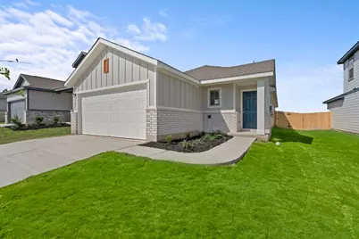 141 Hatari Trail, Jarrell, TX 76537 - Photo 2