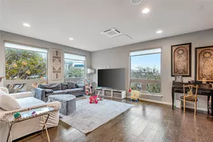 1142 Lost Creek Blvd, Austin, TX 78746 - Photo 14