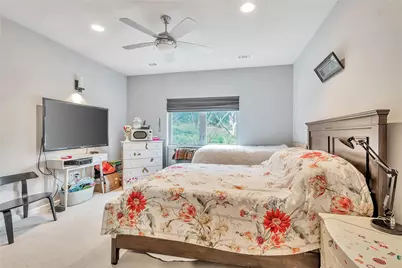 1142 Lost Creek Boulevard #12, Austin, TX 78746 - Photo 32