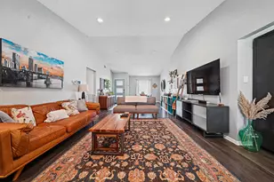 9007 W Pointer Ln, Austin, TX 78758 - Photo 2