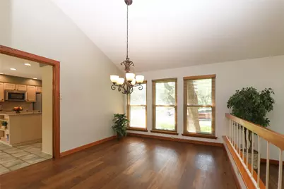 10901 Country Knoll Knolls, Austin, TX 78750 - Photo 8