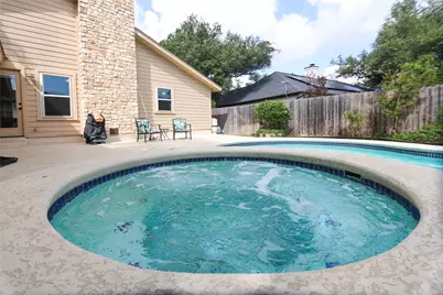 10901 Country Knoll Knolls, Austin, TX 78750 - Photo 22