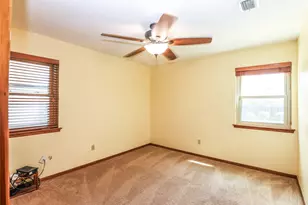 10901 Country Knoll Knolls, Austin, TX 78750 - Photo 32
