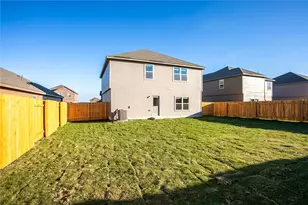 19024 Quiet Range Dr, Elgin, TX 78621 - Photo 28