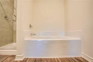 19024 Quiet Range Dr, Elgin, TX 78621 - Photo 18