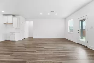 1301 Alana Fls Ave, Pflugerville, TX 78660 - Photo 6