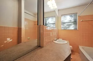 2819 San Gabriel St, Austin, TX 78705 - Photo 16