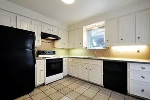 2819 San Gabriel St, Austin, TX 78705 - Photo 10