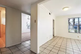 2819 San Gabriel St, Austin, TX 78705 - Photo 14