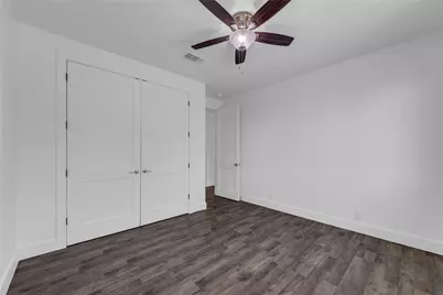 515 Sun Ray, Horseshoe Bay, TX 78657 - Photo 12