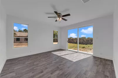 515 Sun Ray, Horseshoe Bay, TX 78657 - Photo 18