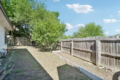 1801 Twisted Oak Drive, Leander, TX 78641 - Photo 24
