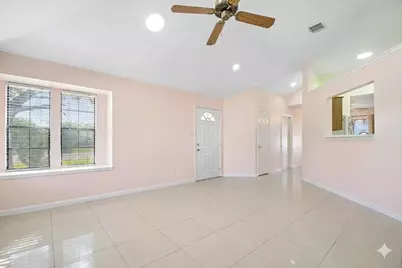 1801 Twisted Oak Drive, Leander, TX 78641 - Photo 2