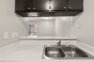 2001 S Interstate 35 Rd, Austin, TX 78741 - Photo 6