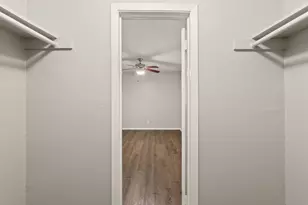 2001 S Interstate 35 Rd, Austin, TX 78741 - Photo 18