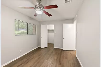 2001 S Interstate 35 Road #208, Austin, TX 78741 - Photo 16