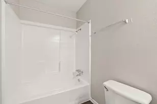 2001 S Interstate 35 Rd, Austin, TX 78741 - Photo 12