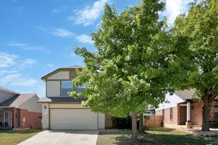 1017 Coronation Way, Pflugerville, TX 78660 - Photo 2