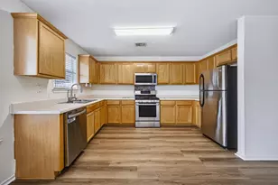 1017 Coronation Way, Pflugerville, TX 78660 - Photo 8