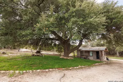 3008 Rolling Hills Rd Road, Blanco, TX 78606 - Photo 30