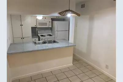 2708 S 1st Street #104, Austin, TX 78704 - Photo 8