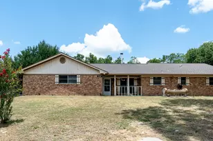 531 Sierra Dr, Rockdale, TX 76567 - Photo 1