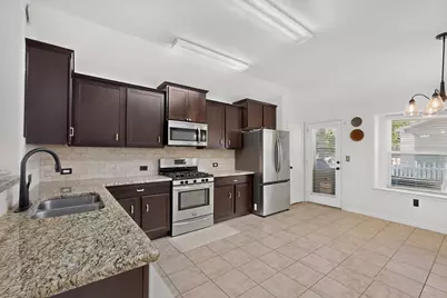 671 Tumlinson Fort Way, Round Rock, TX 78664 - Photo 10