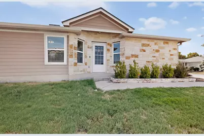 671 Tumlinson Fort Way, Round Rock, TX 78664 - Photo 4