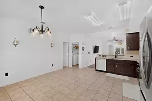 671 Tumlinson Fort Way, Round Rock, TX 78664 - Photo 12