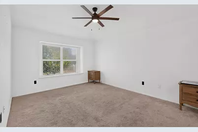 671 Tumlinson Fort Way, Round Rock, TX 78664 - Photo 18