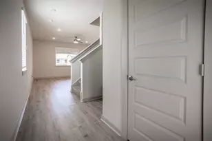 2100 Tucker Ln, Austin, TX 78754 - Photo 4